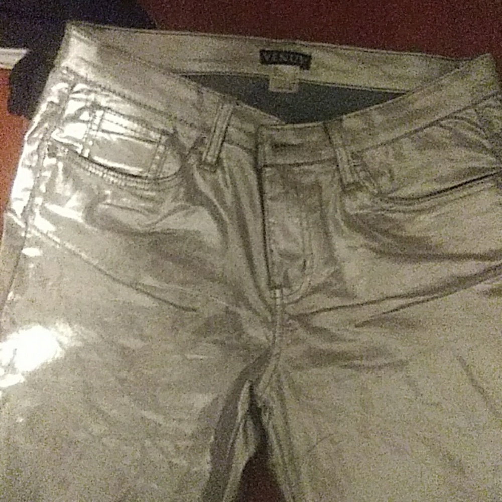 Pants - Picture 4 of 6